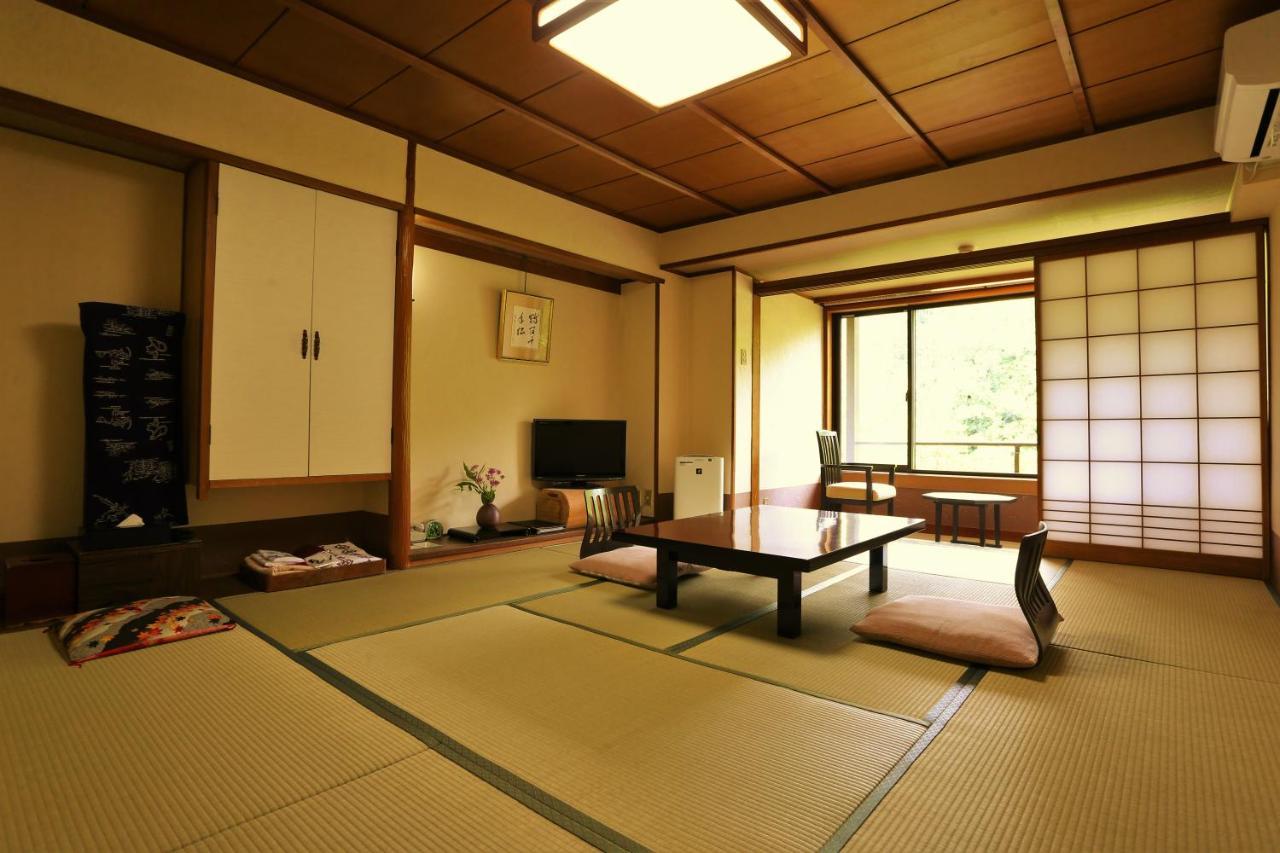 Momijiya Honkan Takaosansou Kyoto Bagian luar foto