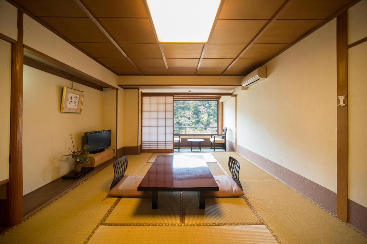 Momijiya Honkan Takaosansou Kyoto Bagian luar foto
