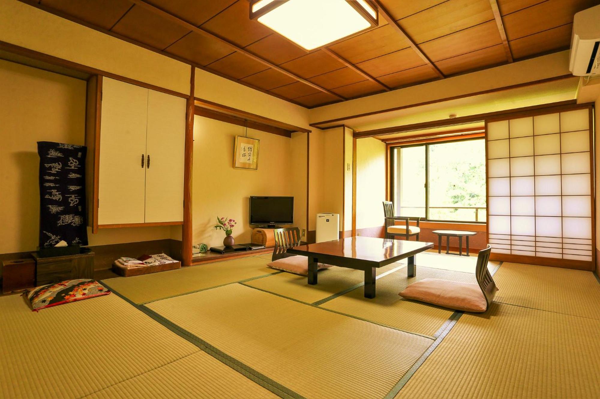 Momijiya Honkan Takaosansou Kyoto Bagian luar foto